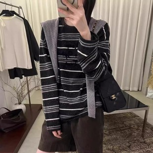 毛衣女 披肩两件套宽松长袖 配披肩 刺绣字母休闲条纹羊毛针织衫