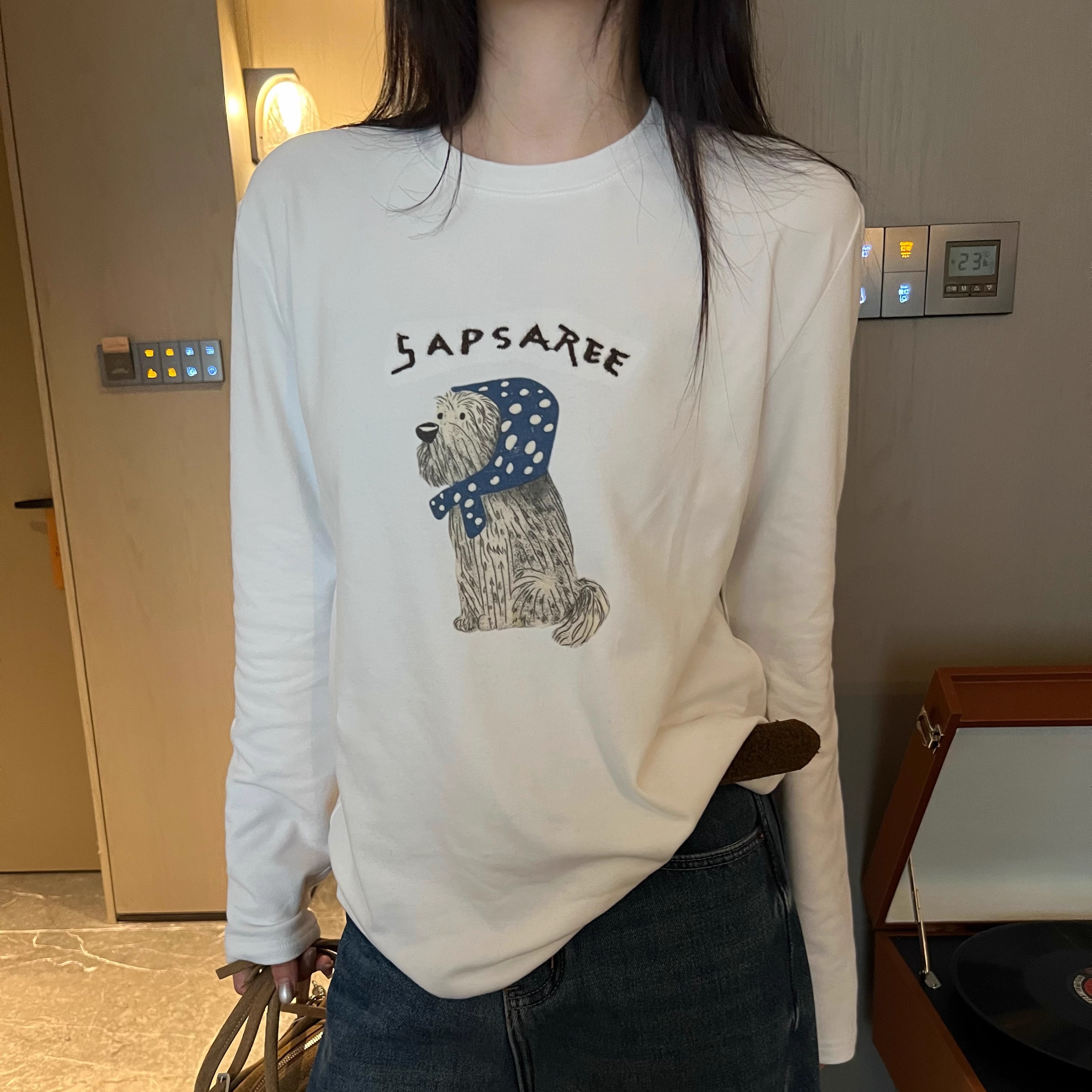 卡通减龄字母小狗加厚长袖T恤