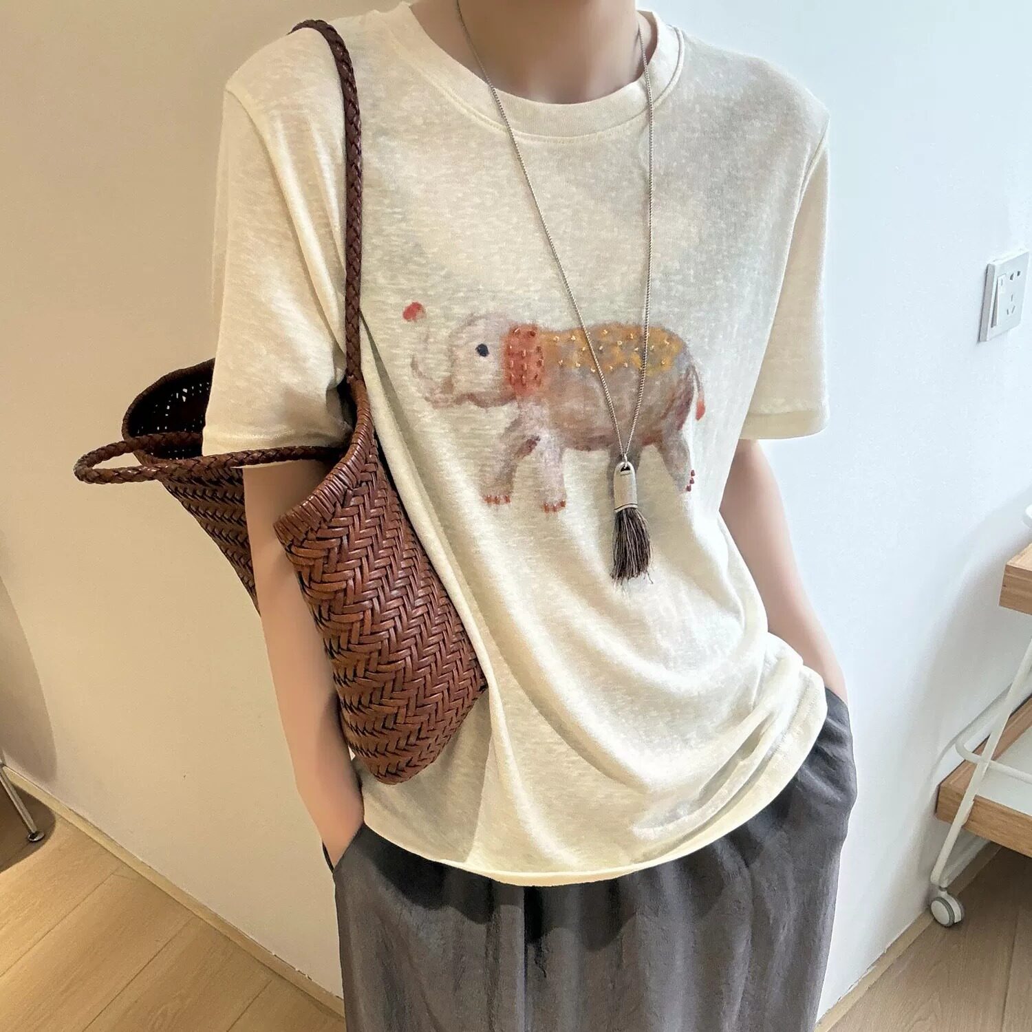 韩代同款立体彩色大象短袖T恤夏季舒适薄款透气竹节棉休闲女上衣t