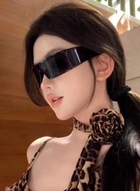科技感发箍墨镜女款弧形y2k赛博朋克拍照复古头箍式造型太阳眼镜