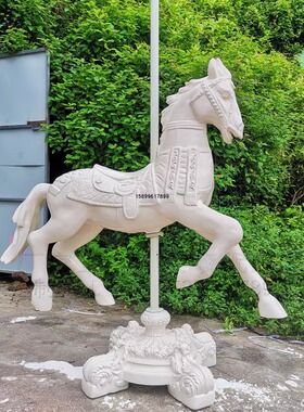 玻璃钢旋转木马商场橱窗美陈独角