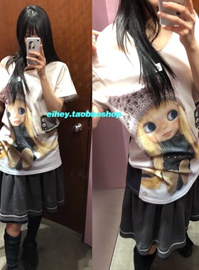 eihey诶嘿2026春夏新款宽松显瘦斜肩卡通娃娃印花短袖T恤上衣女
