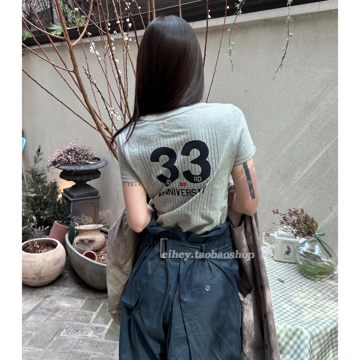 eihey诶嘿25新款竖条纹短袖半袖圆领宽松上衣运动字母印花T恤女