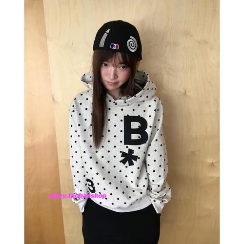 eihey诶嘿2025秋季波点条纹字母印花宽松长袖百搭短款连帽卫衣女