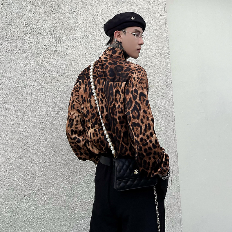 牧羊帅翻领长袖潮豹纹衬衫抗皱