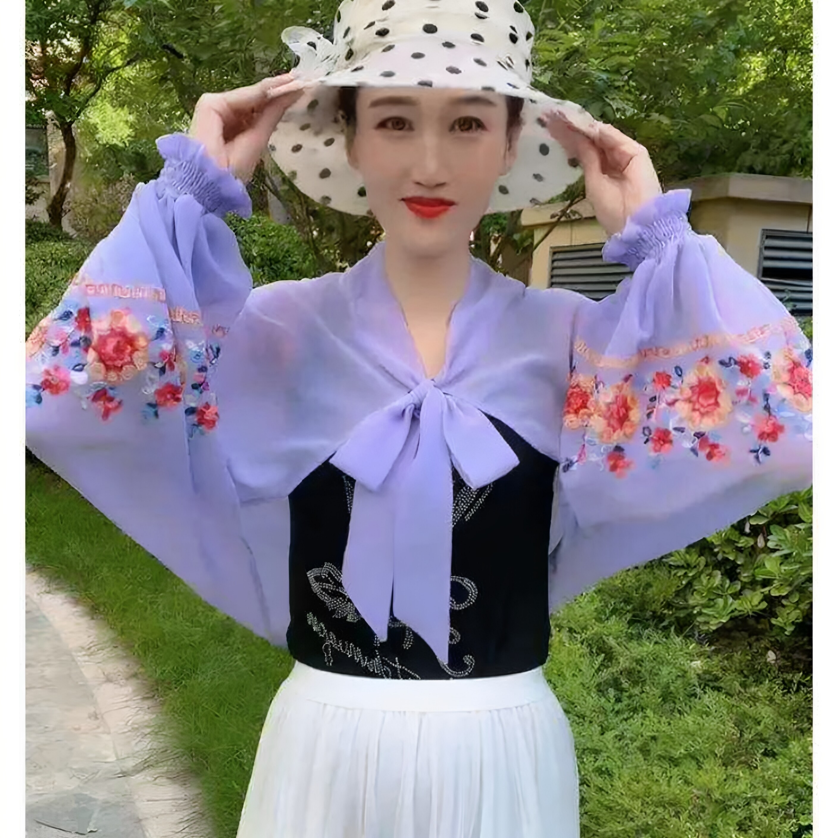 冰丝刺绣披肩防晒百搭透气舒适