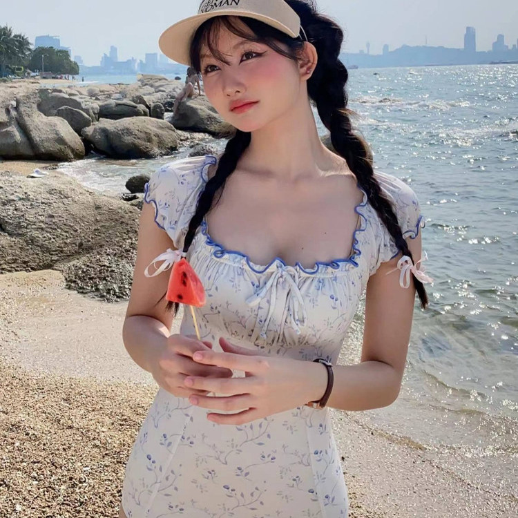 CAMPING KIDDIE韩国东大门ins风碎花小香风小胸连体游泳衣女泳装