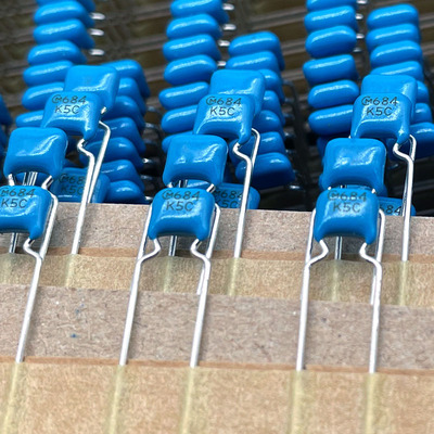 RPER71H684K MuRata村田 独石瓷片电容 684 0.68uf 680nf 50V 5MM