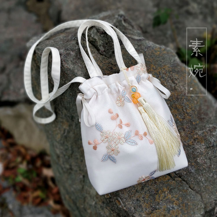 芬芳之品原创轻中式包袋蕾丝刺绣复古小斜挎单肩手提女包