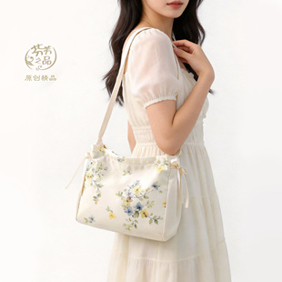 芬芳之品原创复古印花小包2026新款甜美单肩斜背包小清新女包