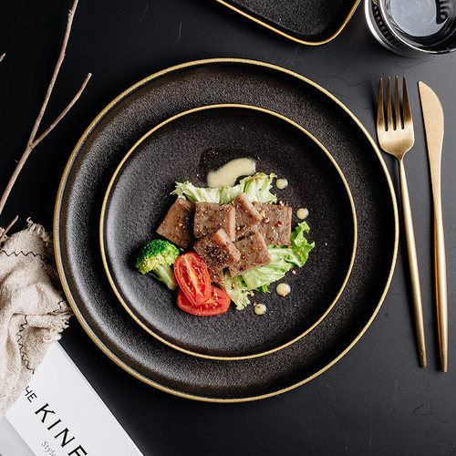 金边陶瓷盘牛排餐盘黑色磨砂摆盘