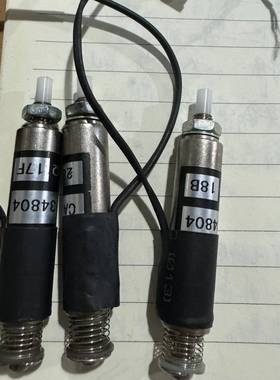 CA-134804全新振动传感器，型号确认，28Ω，用