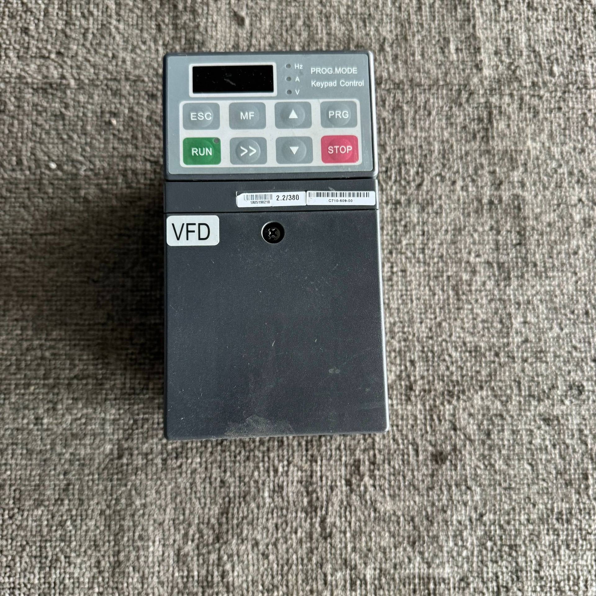 [议价]Perfecta变频器，2.2KW功率，380V三相输入