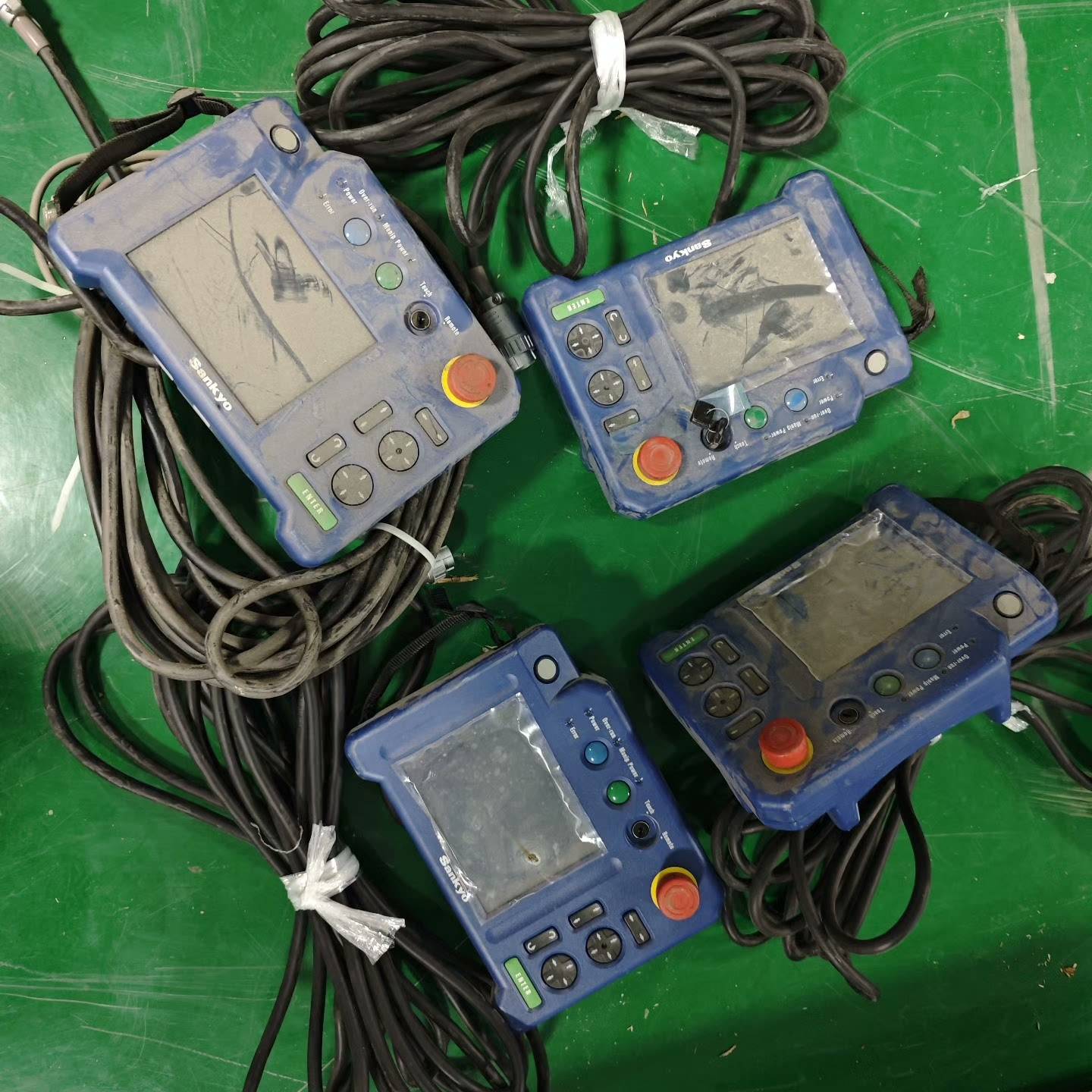 SANKYO三协机器人示教器OP5000，议价再拍。