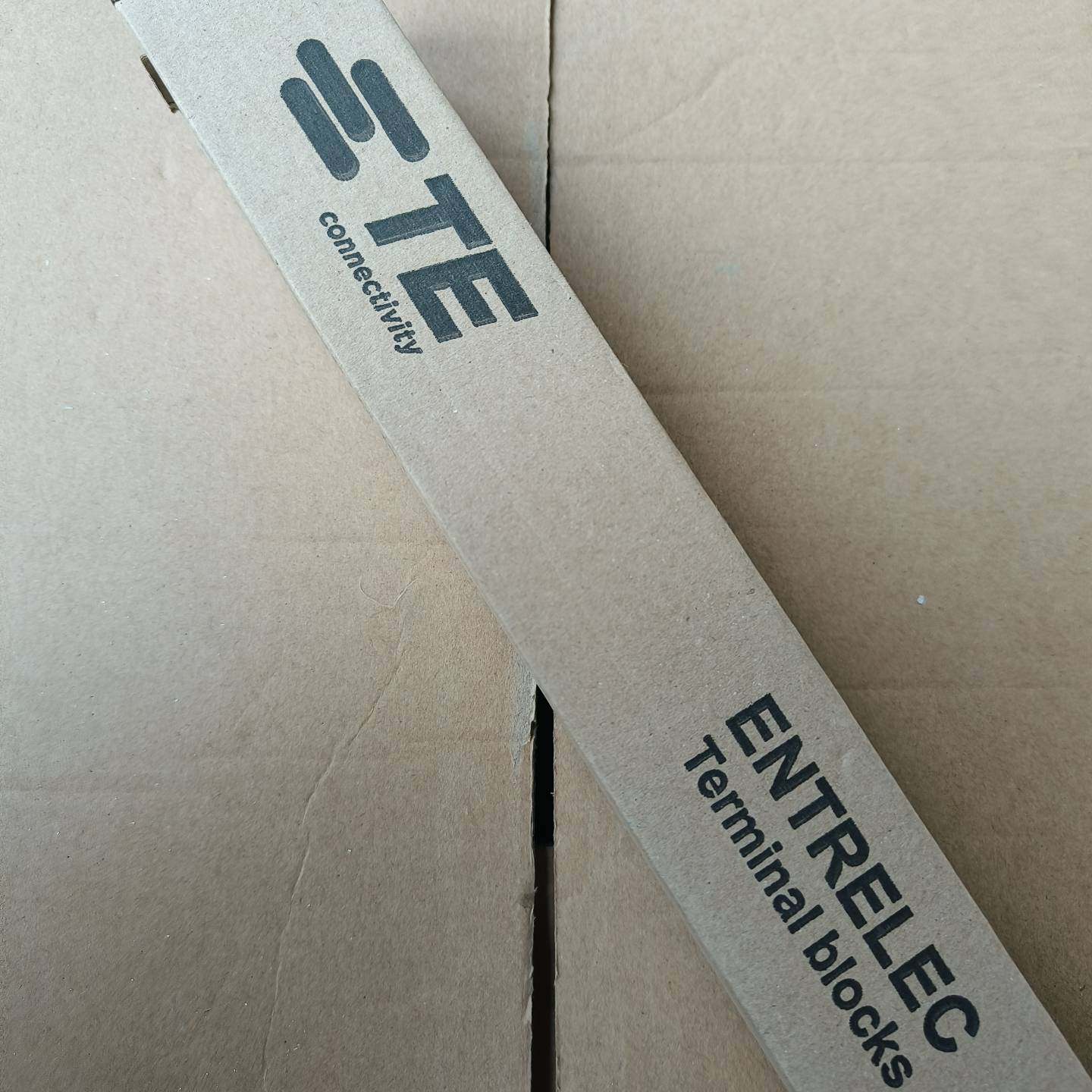 全新TE泰科Entrelec接线端子，型号ZK2.5，每盒5