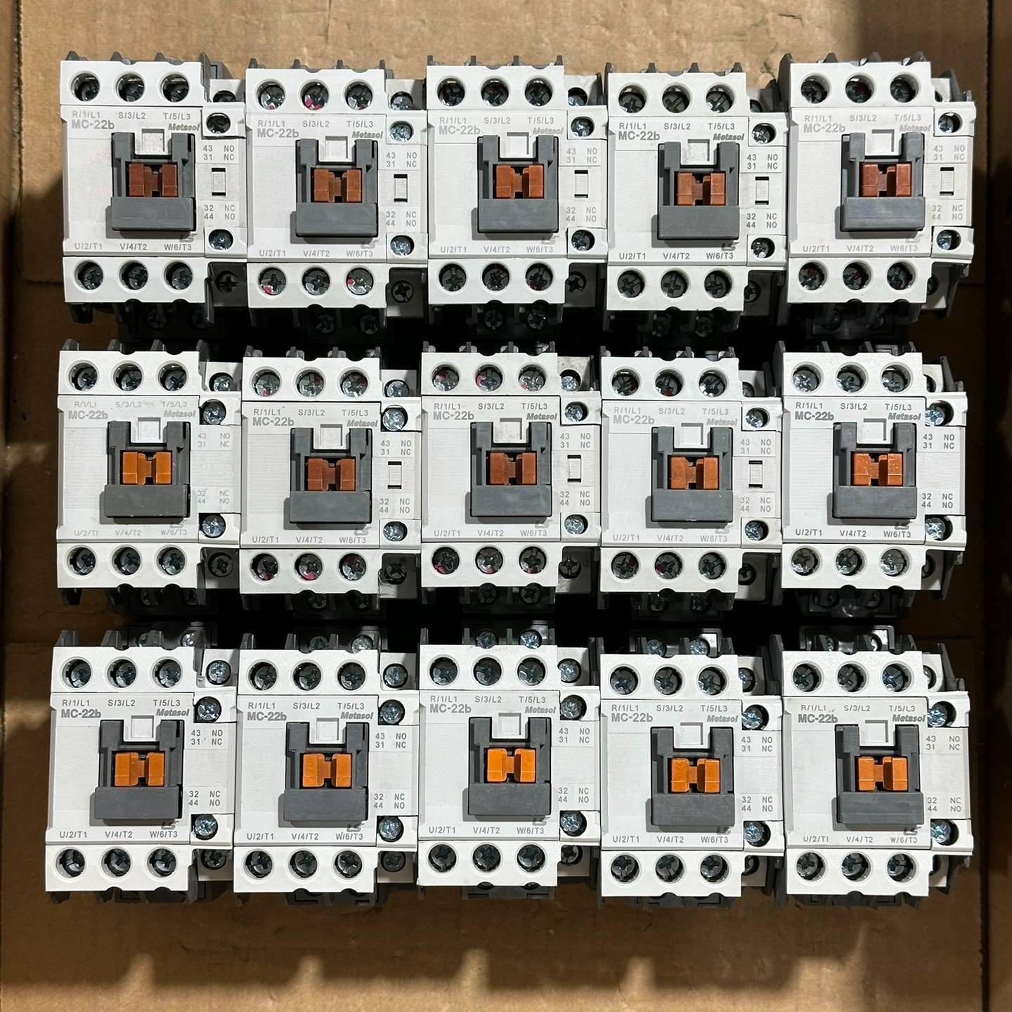 [议价]LS产电MC-22b交流接触器 线圈电压220v 正
