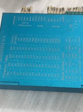 步进伺服驱动器RJ86A V3.0，蓝色外壳，实物如