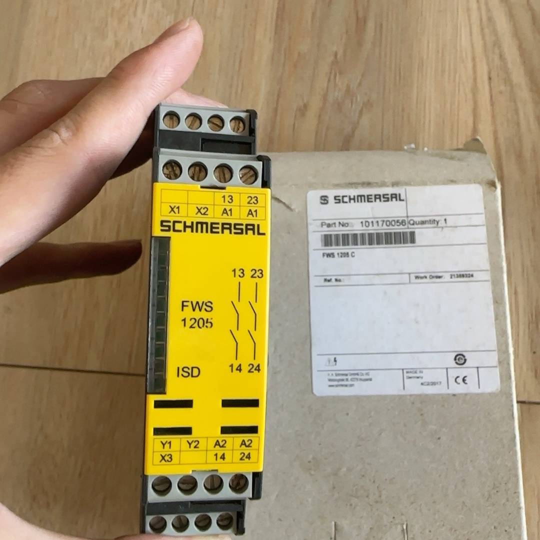 施迈赛德国SCHMERSAL+FWS1205+C+安全继电器