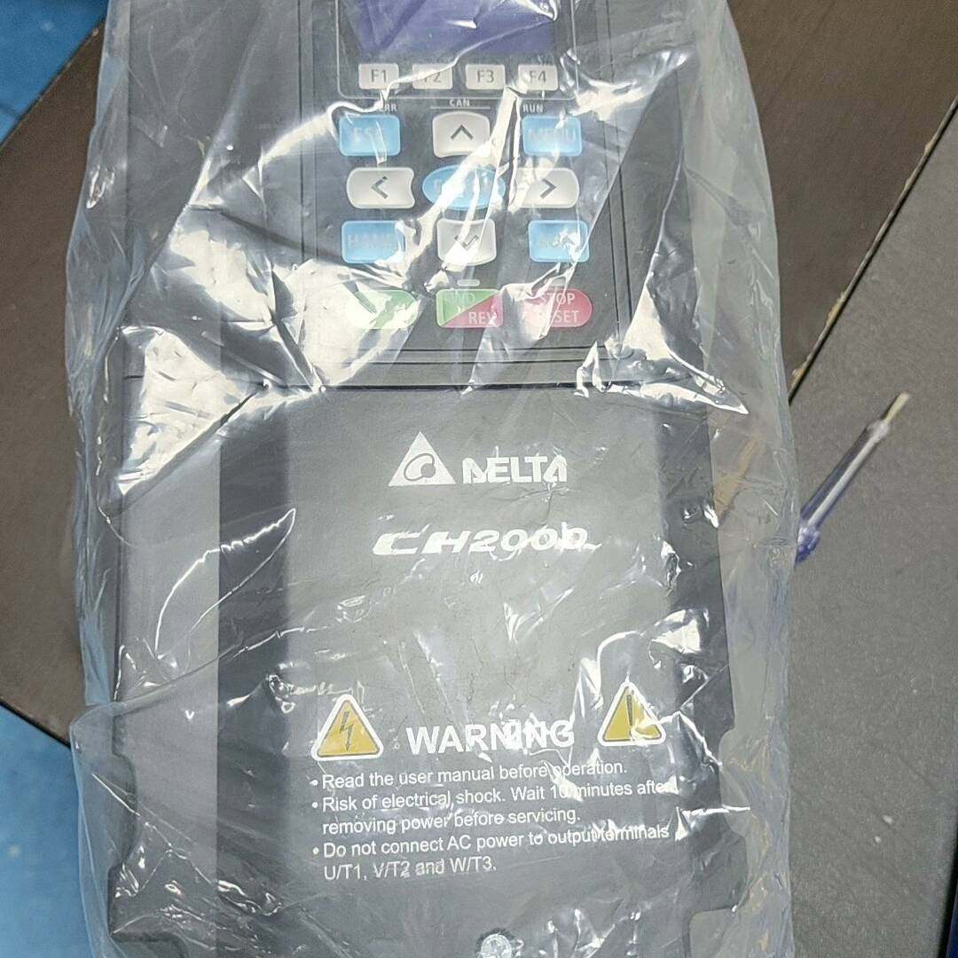 [议价]全新台达变频器VFD022CH23A-21，三相220V2.