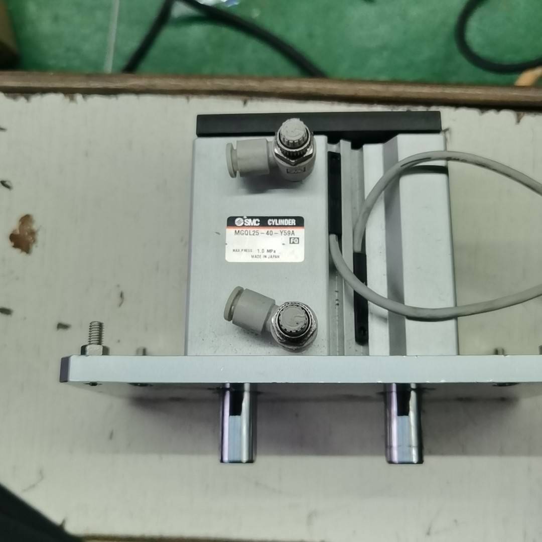 [议价]C气缸    MGQL16-45-Y59A-XB9  拆