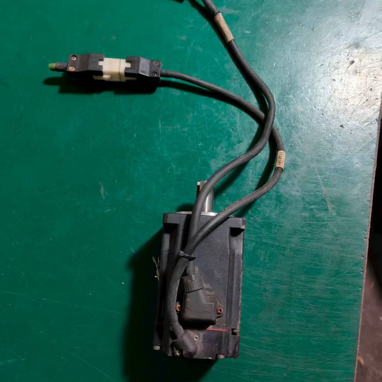 [议价]华成0.4kw伺服电机S3R0C-1309