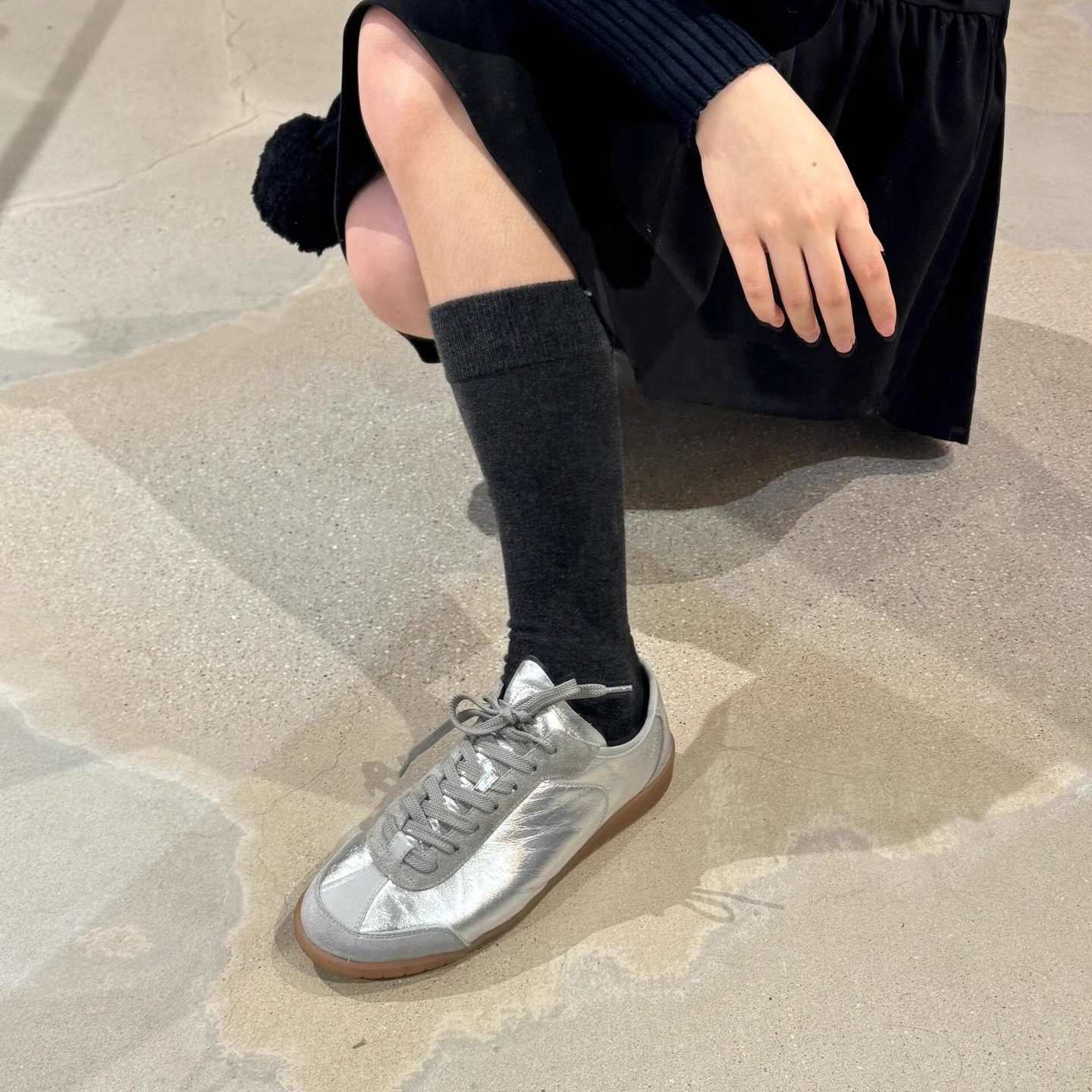 软底真皮银色德训鞋女春秋新款百搭休闲运动鞋学院风系带平底板鞋,女鞋,德训鞋,淘宝优惠券,粉丝福利购,淘宝优惠卷