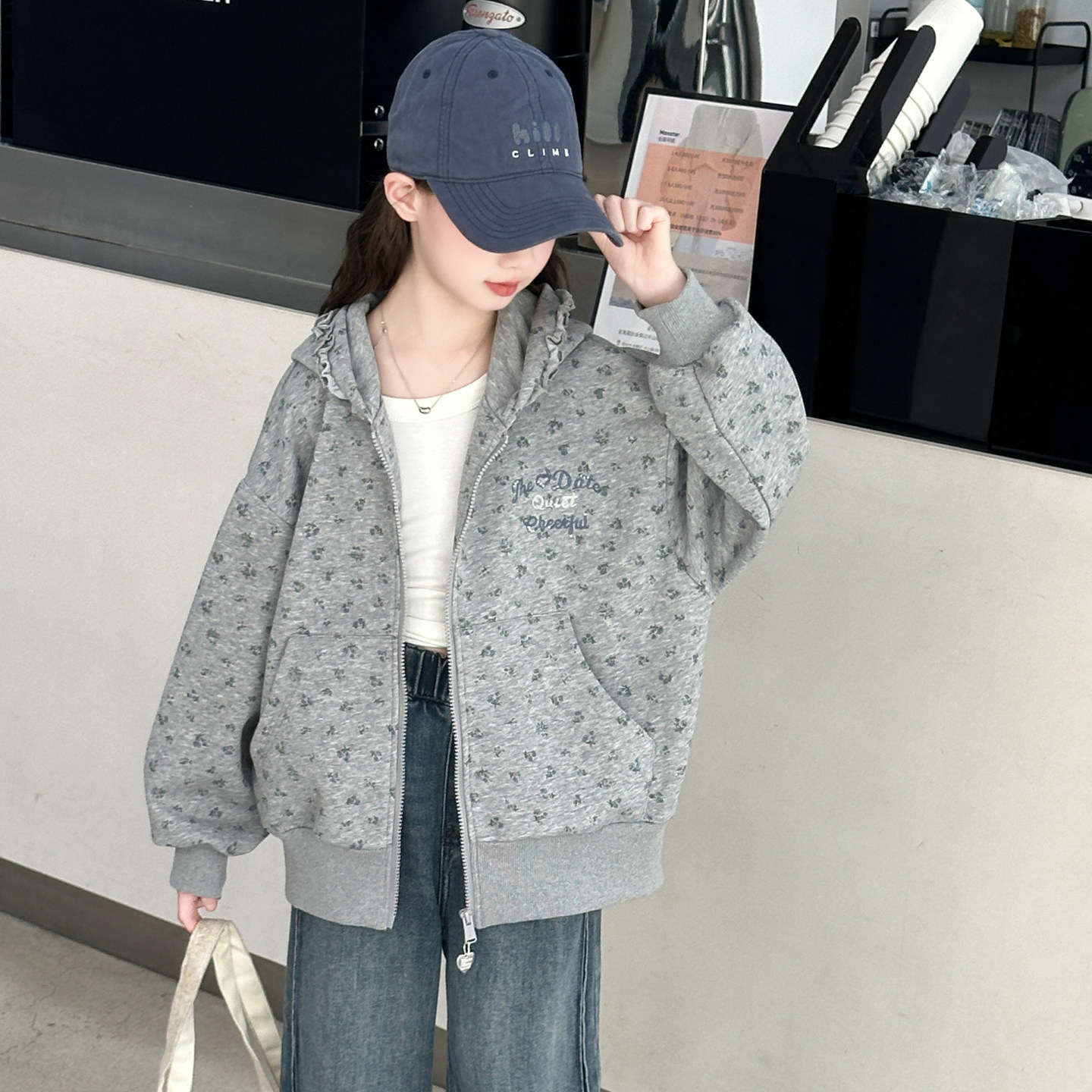 女童秋装外套2025新款洋气儿童装开衫春秋款女大童韩版宽松卫衣潮