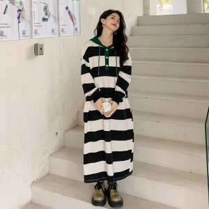 196出货 条纹连衣裙女卫衣裙 A160黑白条纹 P125 控178图片