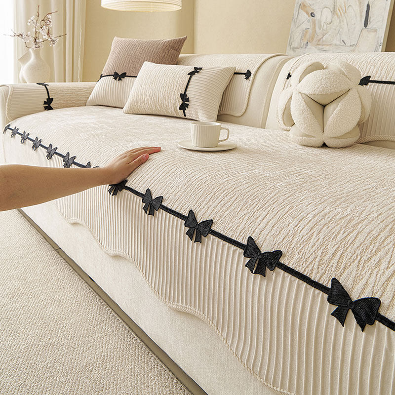 高级感沙发垫2026新款客厅防滑坐垫四季通用直排真皮沙发套罩盖布