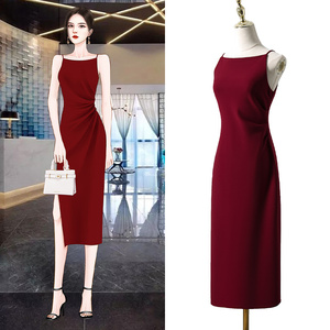 高级感法式酒红色吊带裙复古浪漫连衣裙2024夏季新款气质礼服长裙