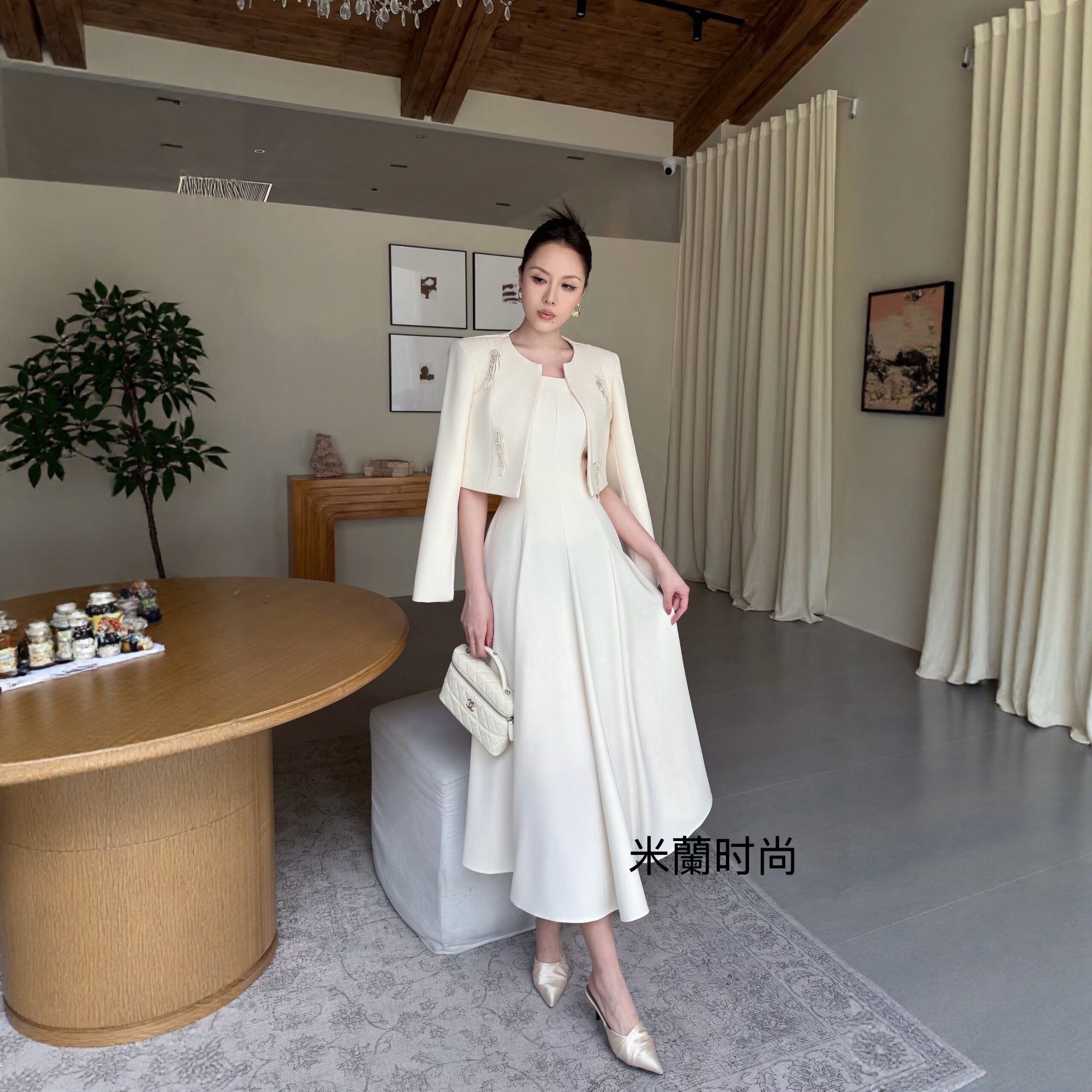 轻奢两件套礼服女新中式流苏短款斗篷外套收腰大摆中长连衣裙套装