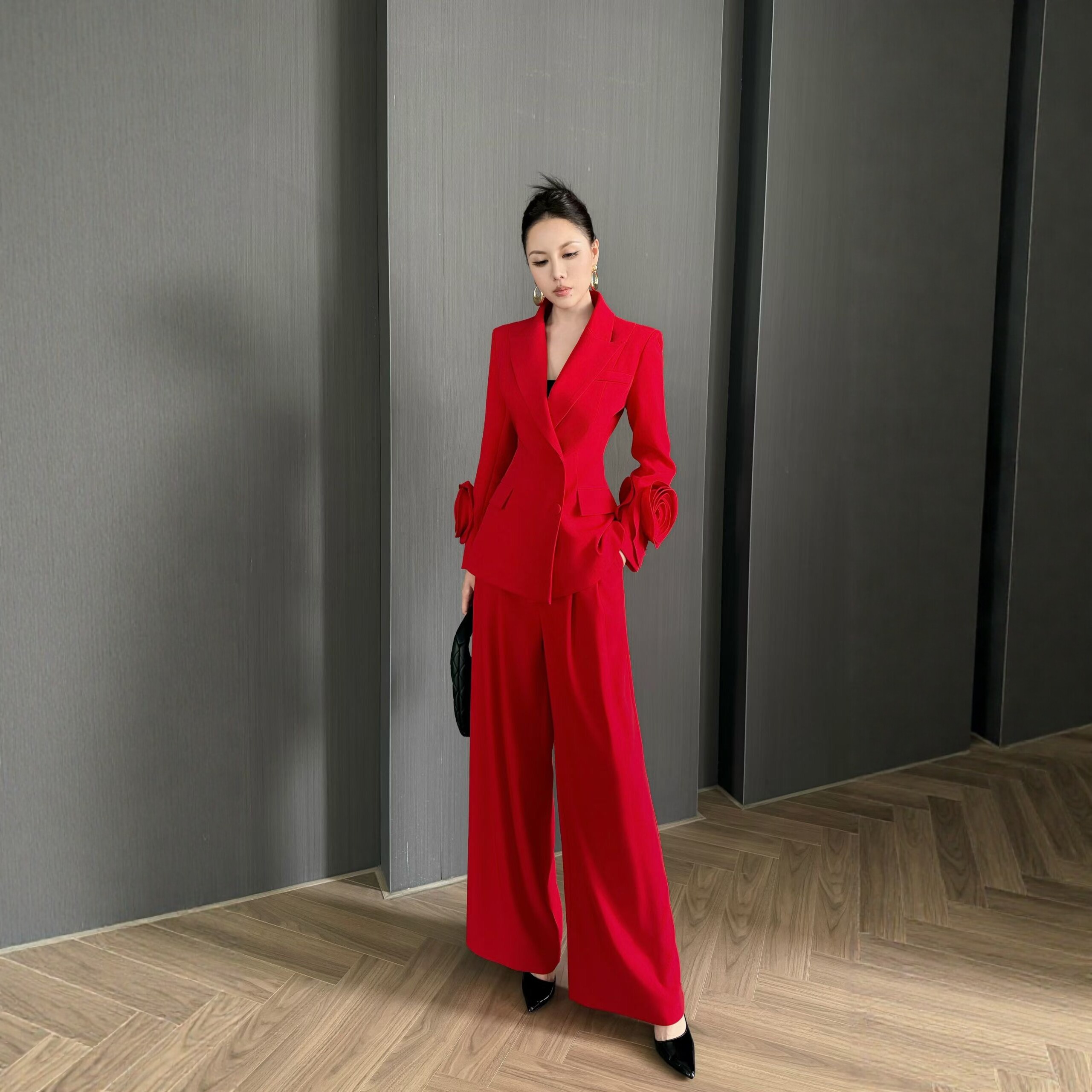 轻奢西装套装女秋季袖口立体玫瑰花显瘦西服高腰垂感阔腿裤两件套