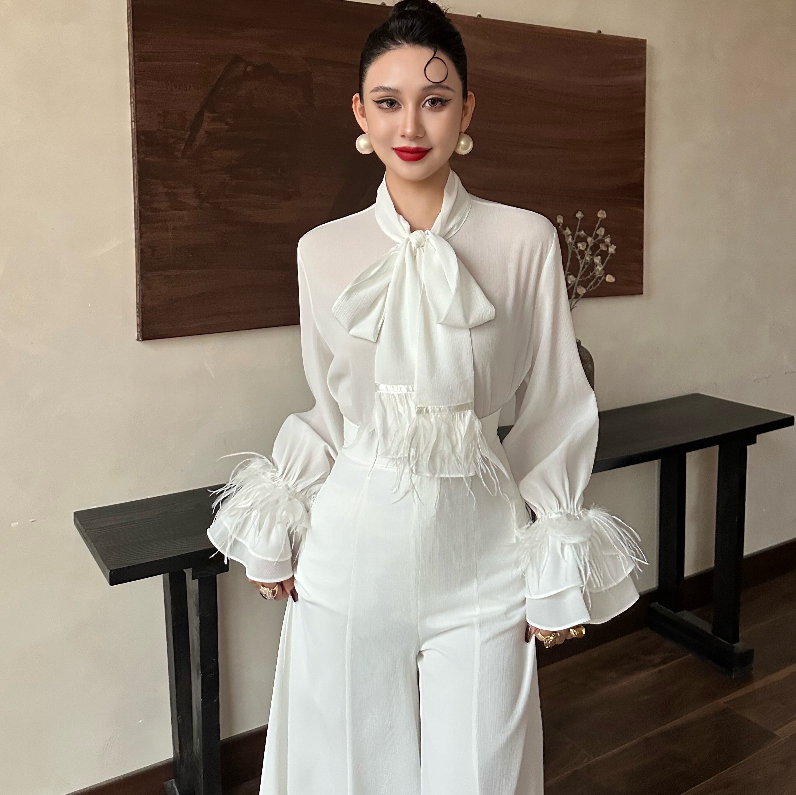 春夏季新款气质御姐范高级感真羽毛喇叭袖长袖上衣女百搭雪纺衫