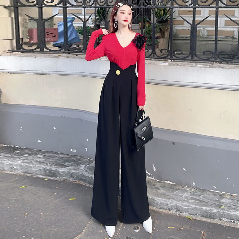 气质时尚套装2025春秋装新款弹力胸花打底衫配高腰阔腿裤两件套女,女装/女士精品,时尚套装,淘宝优惠券,粉丝福利购,淘宝优惠卷