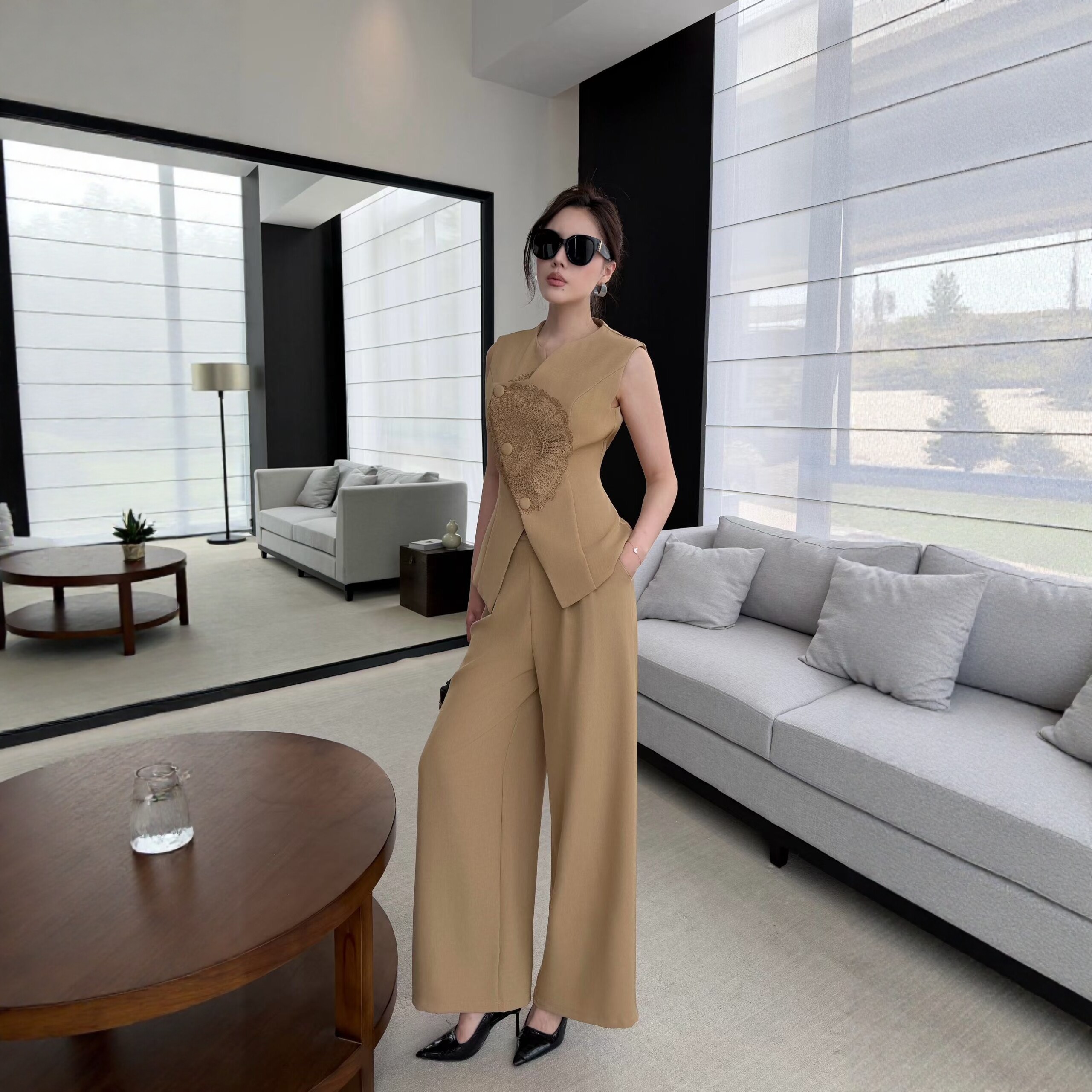 夏季新款气质高级感不对称马甲上衣配高腰阔腿裤显瘦通勤两件套女