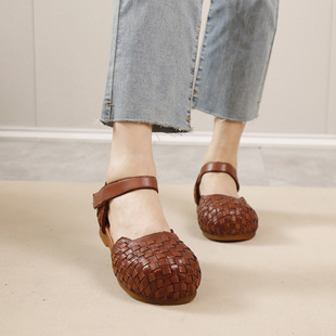 手工凉鞋女款夏季2026新款手工编织真皮中空女鞋牛皮低跟包头凉鞋