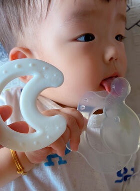 德国NUK宝宝食品级硅胶牙胶新生婴儿柔软咬胶按摩牙龈防吃手玩具