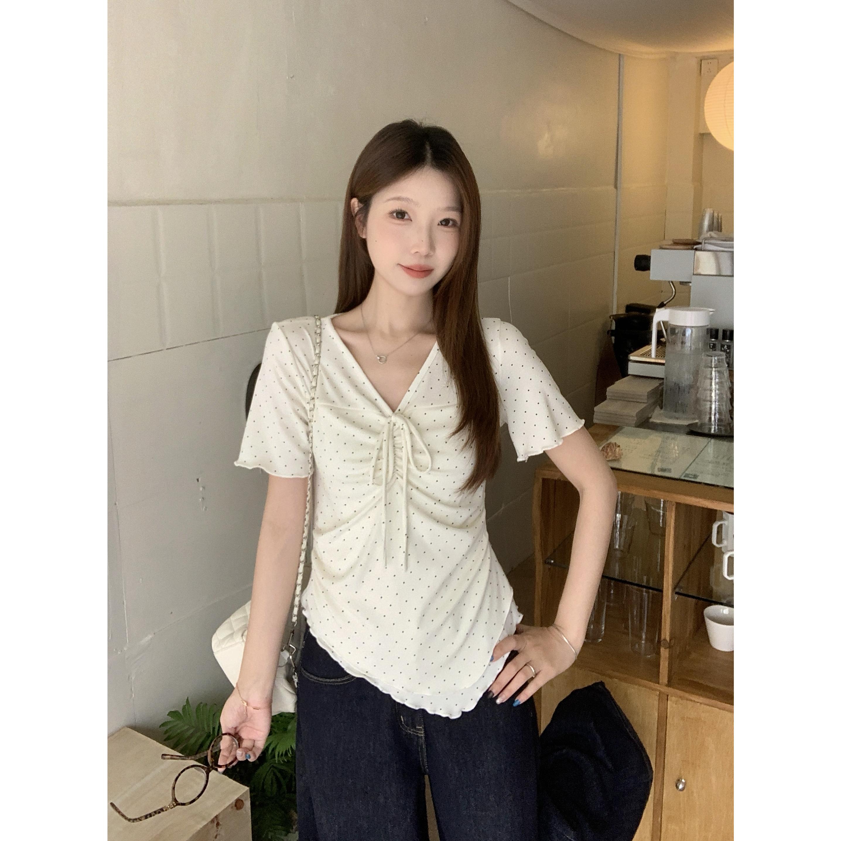 大码胖妹妹夏季新款韩系设计感V领不规则上衣收腰显瘦T恤
