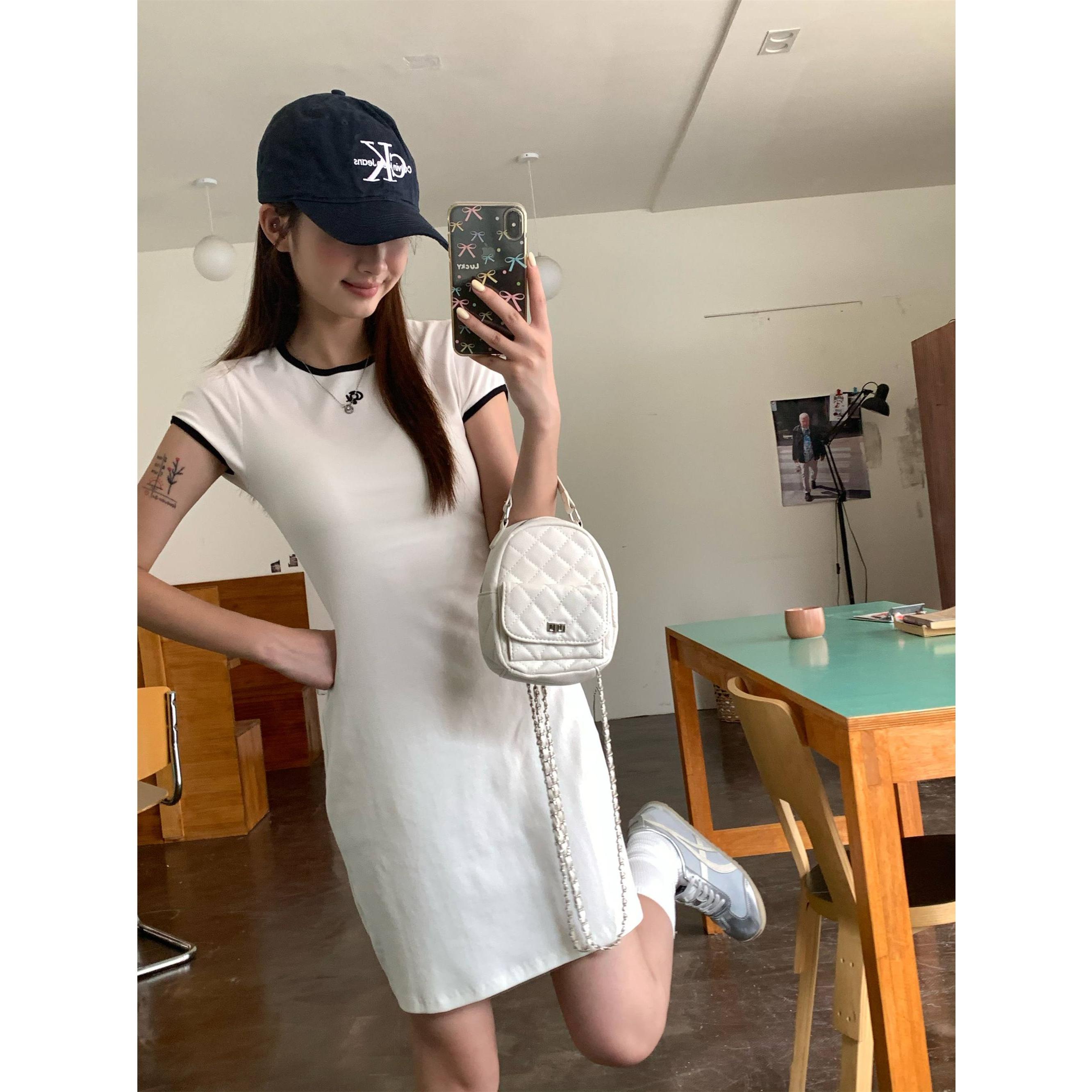 韩国气质休闲淑女学生学院风圆领短袖撞色刺绣OL冰丝连衣裙小个子