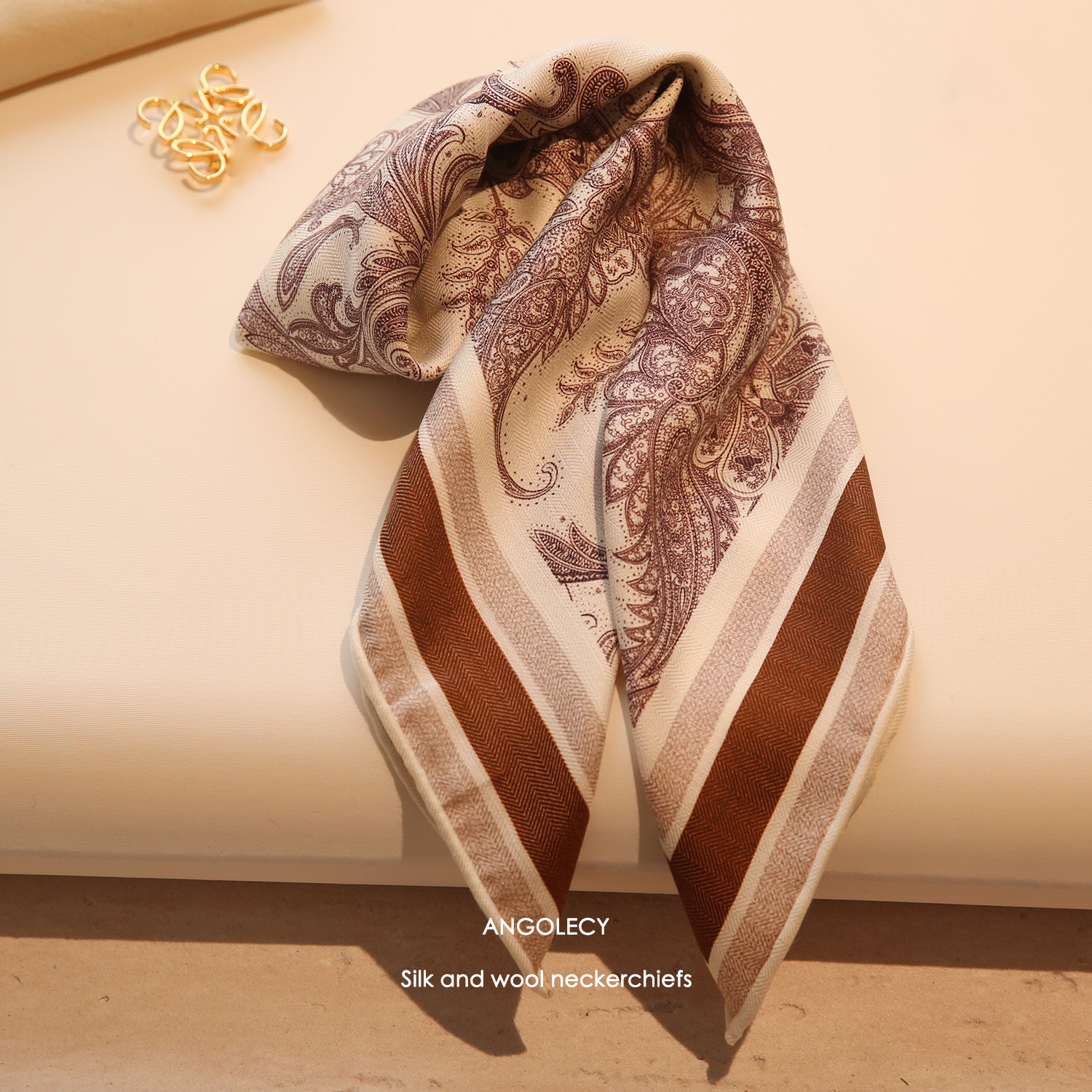 高奢真丝羊毛围巾女秋冬季百搭高级感丝毛老钱风丝巾系脖方巾围脖