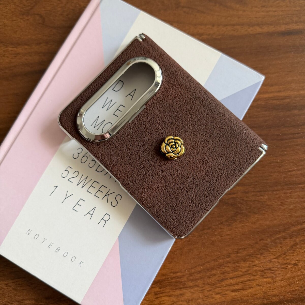 小香风金属山茶花适用华为Pura X Max手机壳防摔保护套新款puraxmax典藏版双中轴磁吸全包purax2代美拉德棕色