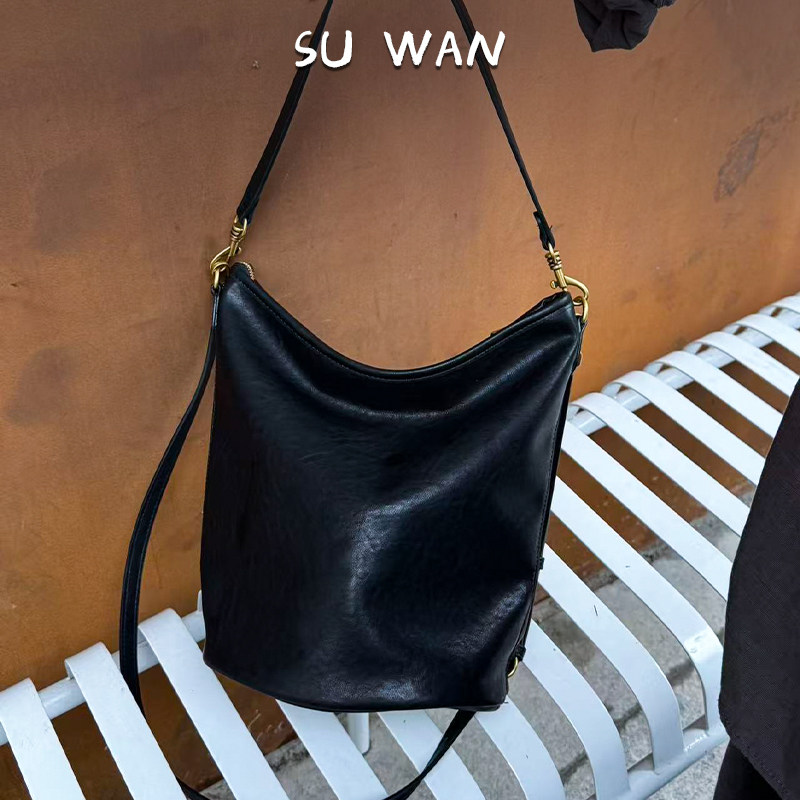 SUWAN慵懒风软皮大容量托特包