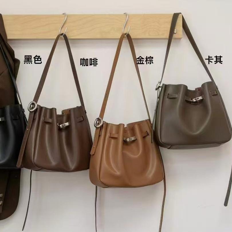 欧美风褶皱包包女跨境2025新款女包纯色大容量真皮单肩水桶斜挎包