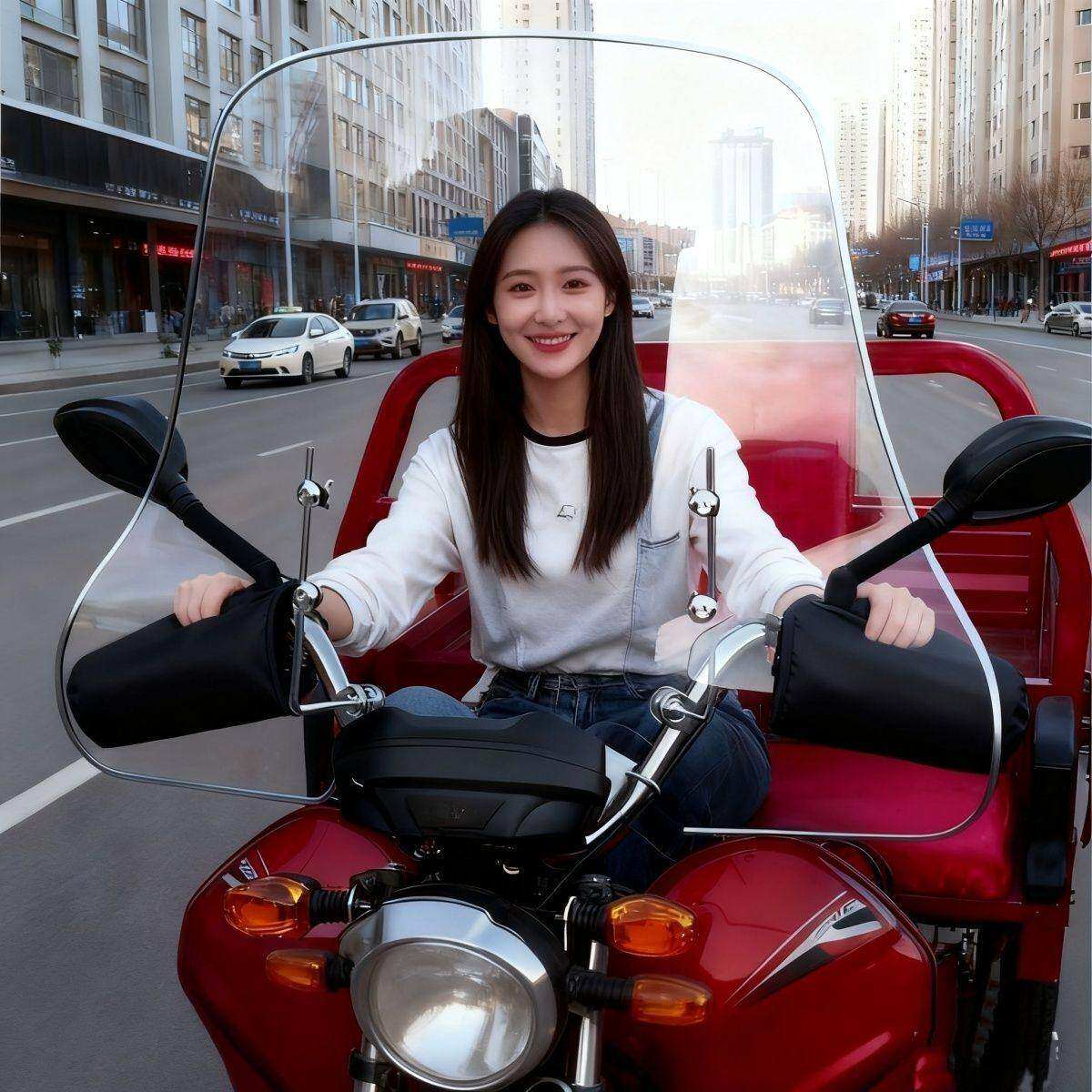 三轮车前挡风玻璃护手款玻璃摩托车电动车踏板车通用防风罩高清板