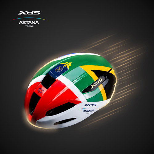 喜德盛阿斯塔纳冠军纪念版头盔