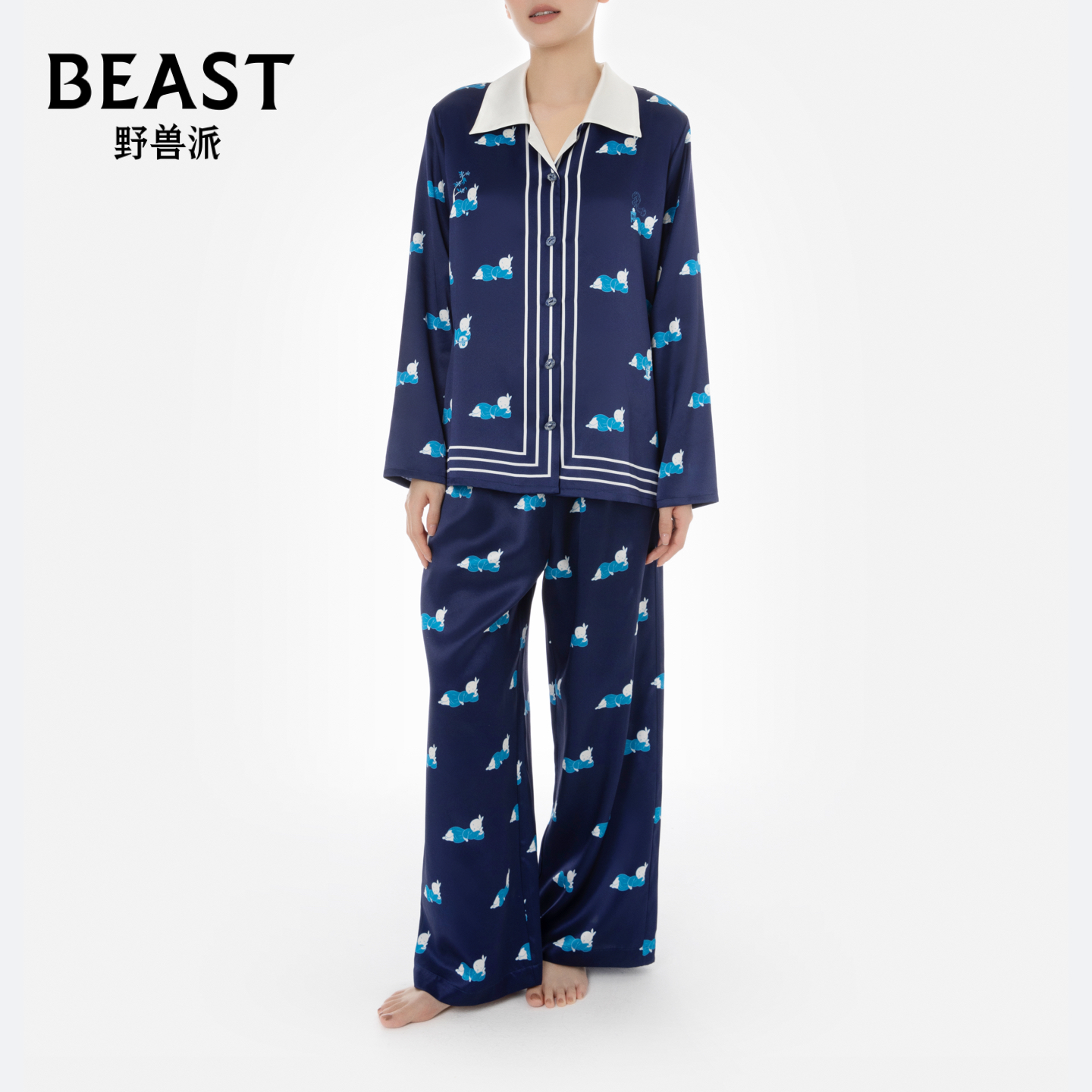 野兽派桂兔真丝印花长袖套装