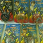 港版 正版 奥迪双钻 火力少年王 悠悠球YOYO收藏玩具 包装 摇摇 破损