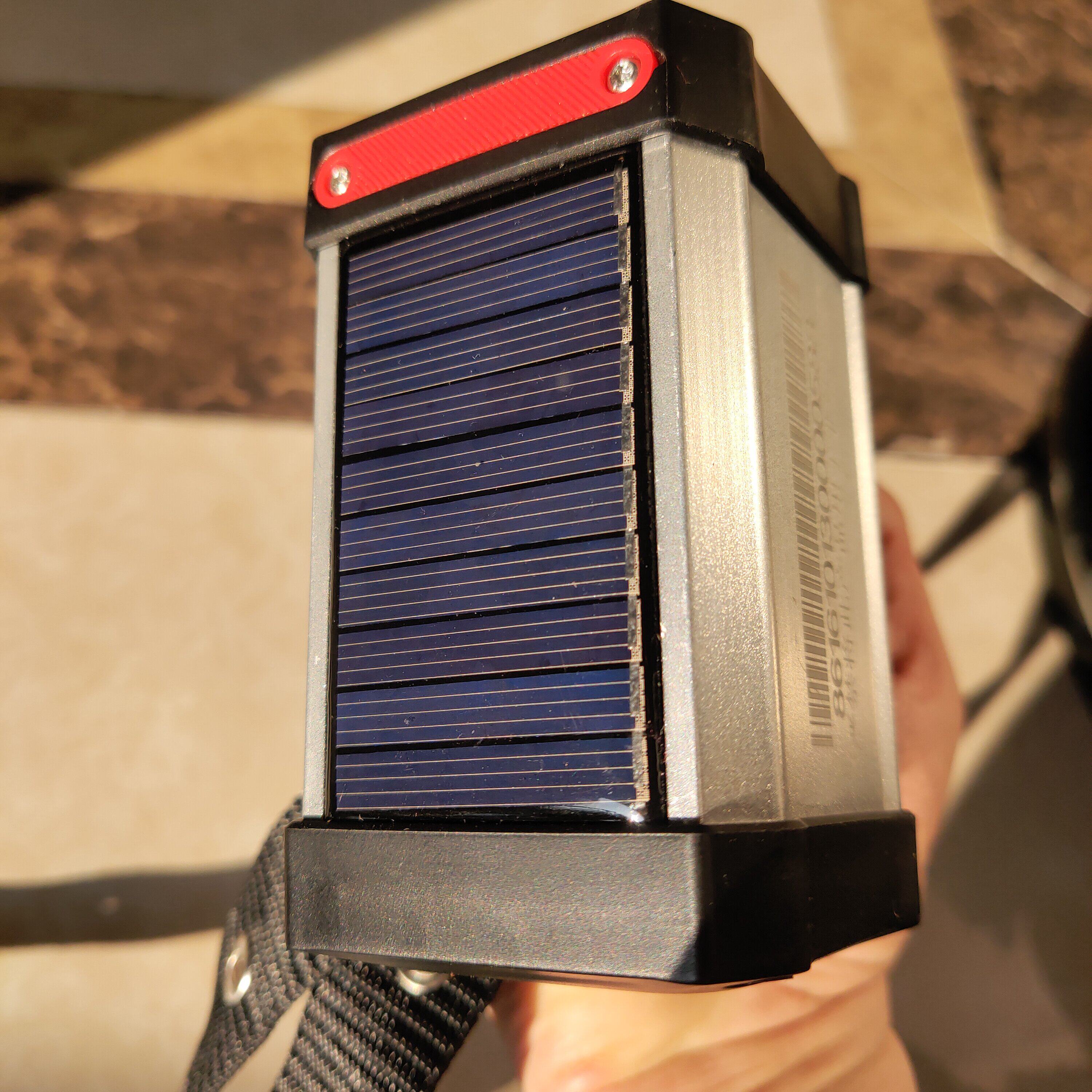 动物防丢仪器牛羊马定位器山区放牧太阳能GPS北斗卫星追跟神器
