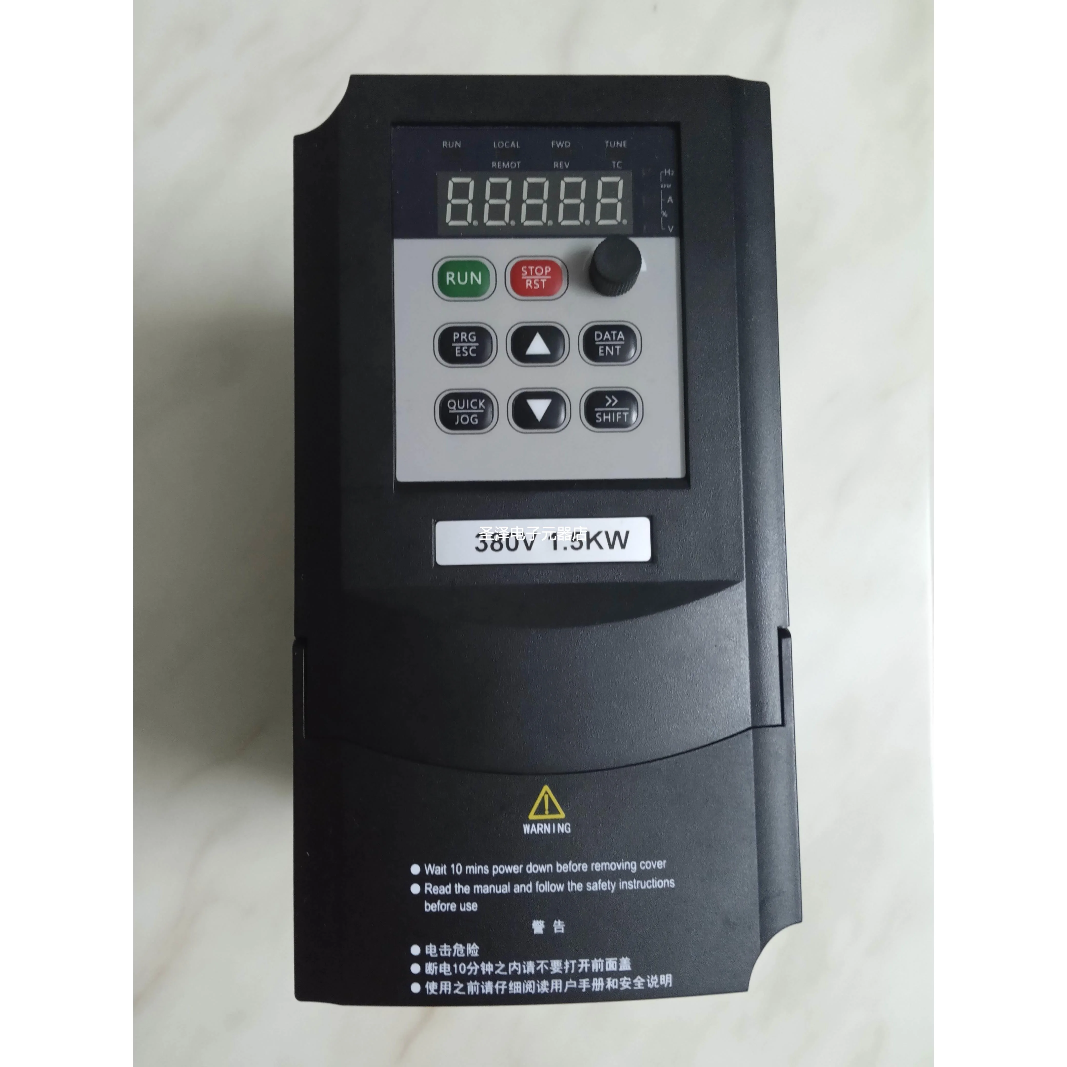 B900-0022G1* VFD1.5K-4通用型电机变频器 调速器1.5KW 2.2KW议价