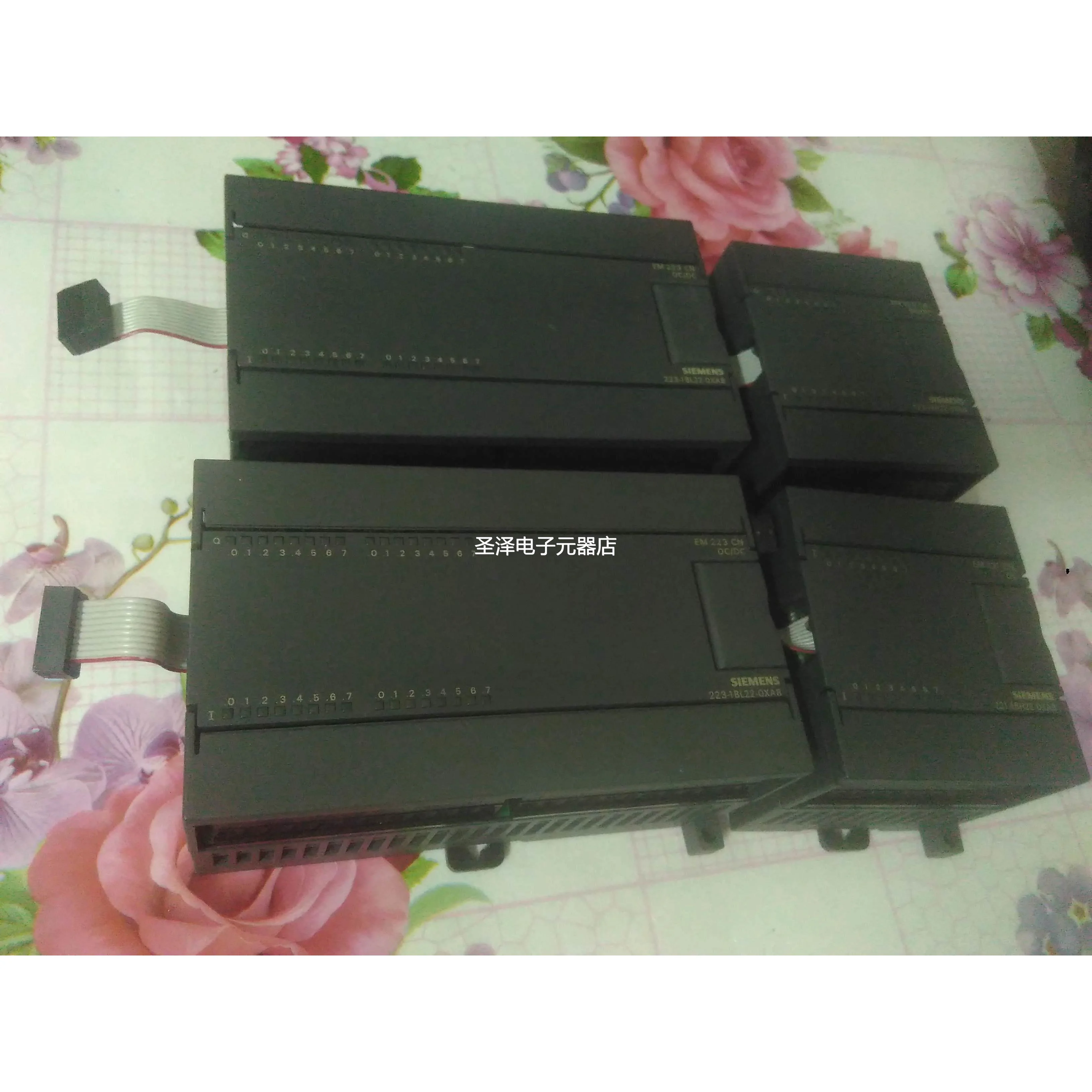 S7-200西门子6ES7 1BL32-0XB0/1BH22-0XA8数字IO扩展模块议价